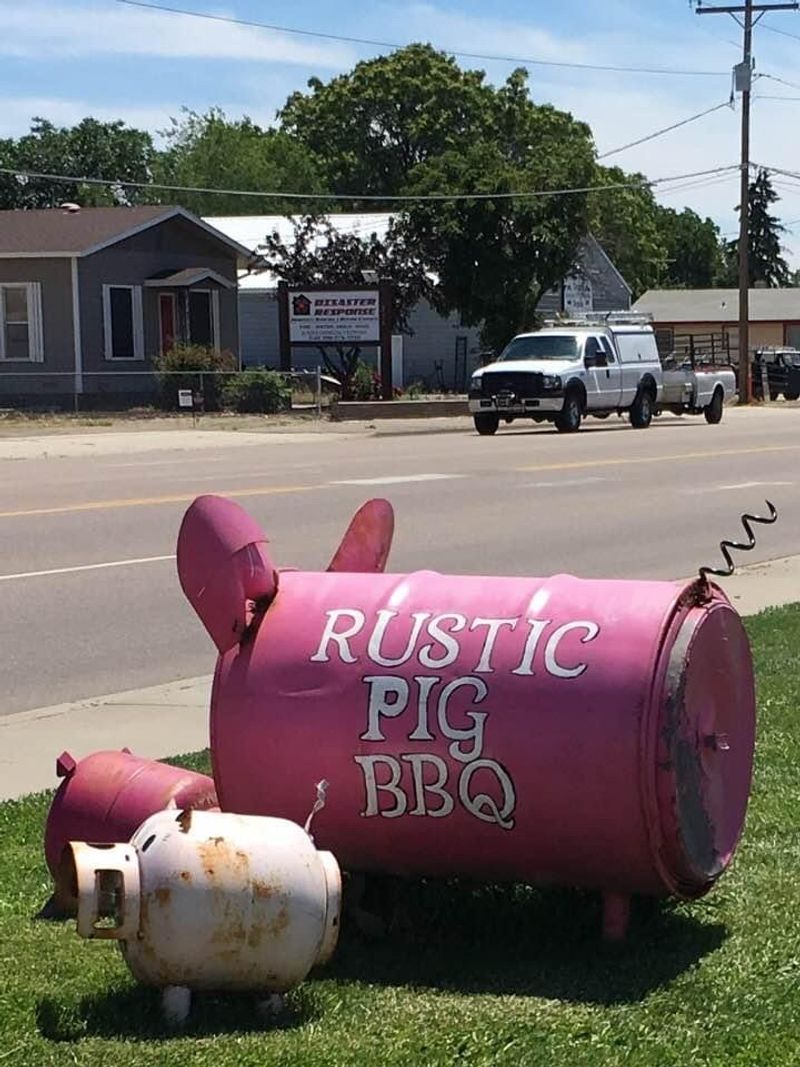 Fruitland Found Its Unlikely BBQ Landmark