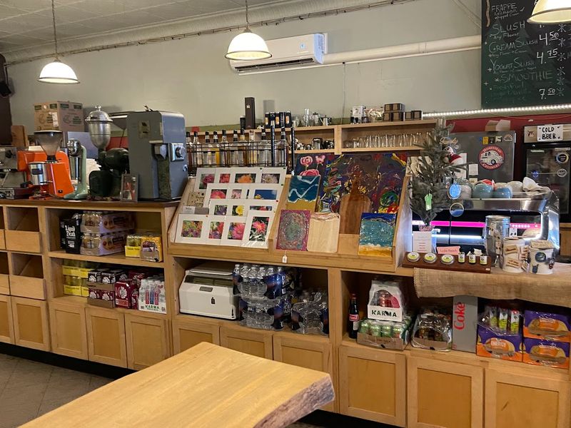12 West Virginia Cafes Known For Warm Meals And Relaxed Atmospheres - Decor Hint The Wild Bean