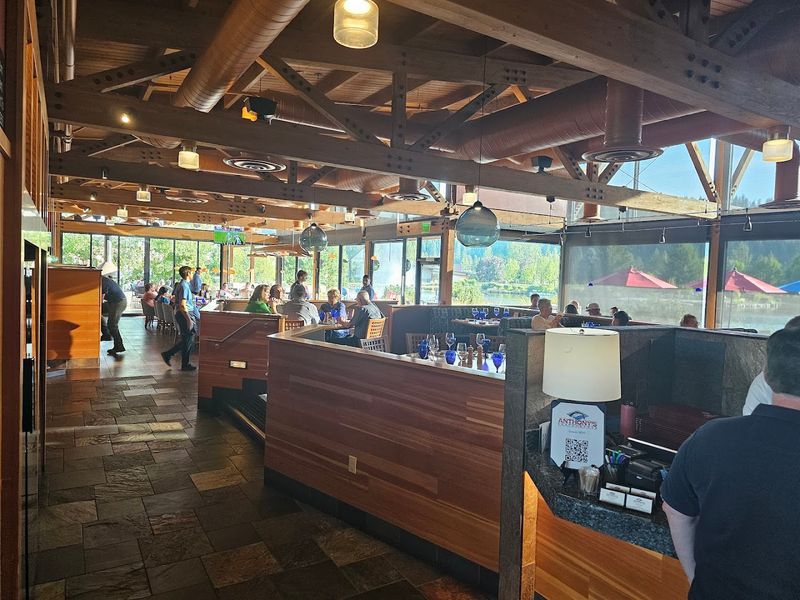 These 13 Idaho Fish Houses And Lakeside Eateries Serve Fresh Northwest Flavor - Decor Hint Anthony's Pairs Fresh Northwest Seafood With Waterfront Views