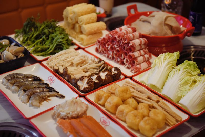 10 Maryland Buffets And Restaurants That Truly Deliver On Endless Portions - Decor Hint Broadway Hotpot & Bar