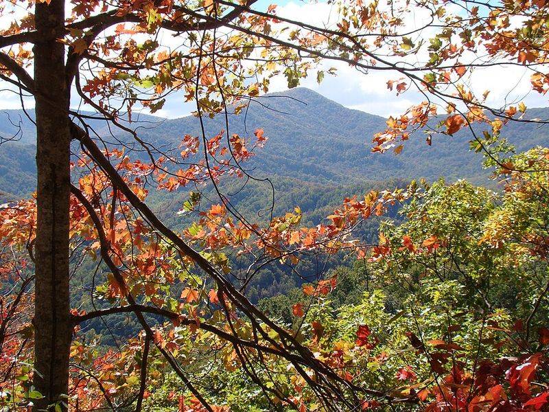 Smoky Mountains And Cherokee Loop