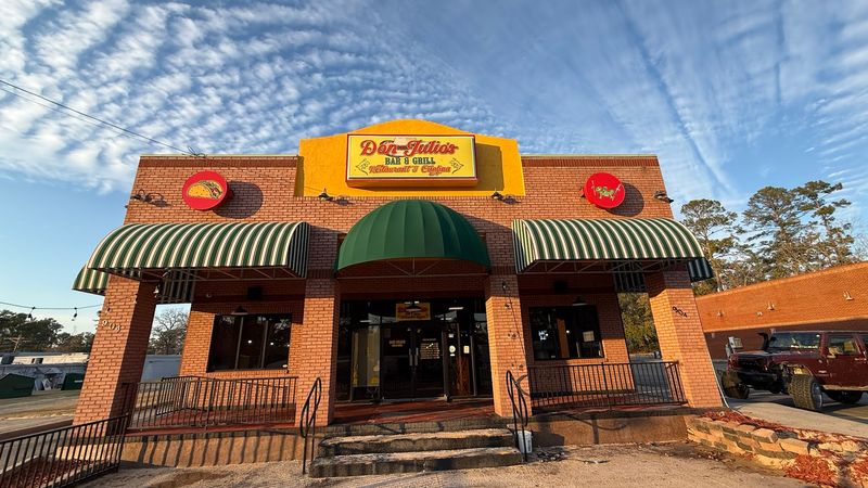 Don Julios Bar and Grill