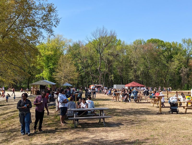Food Trucks And Farm Stand Treats