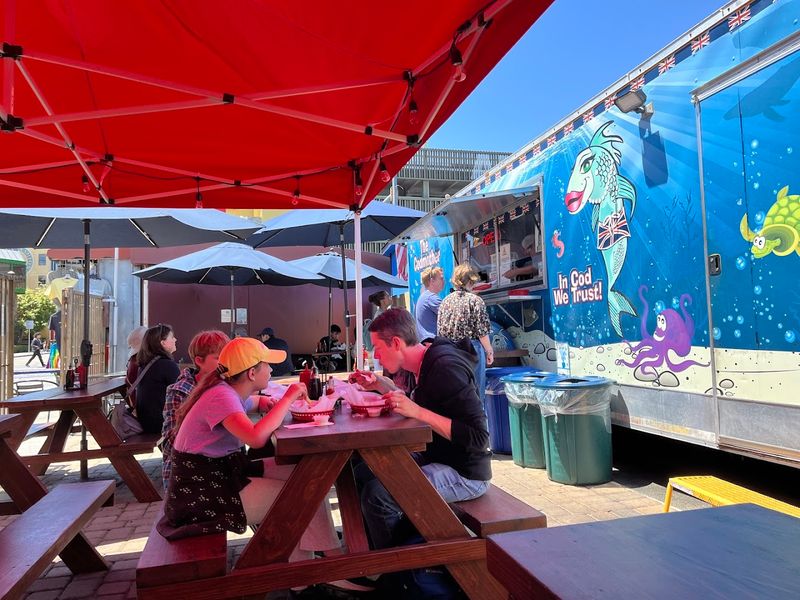 Outdoor Dining Fits The Casual Coast Vibe