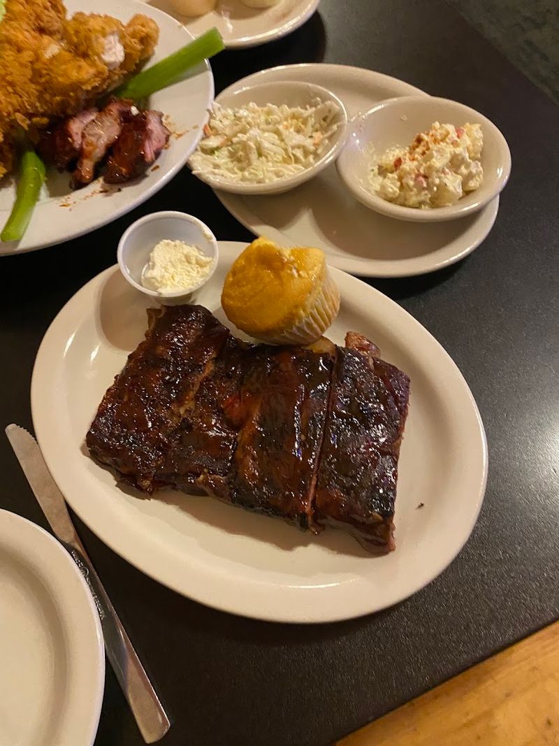 Sauce And Smoke Keep The Meal Feeling Personal