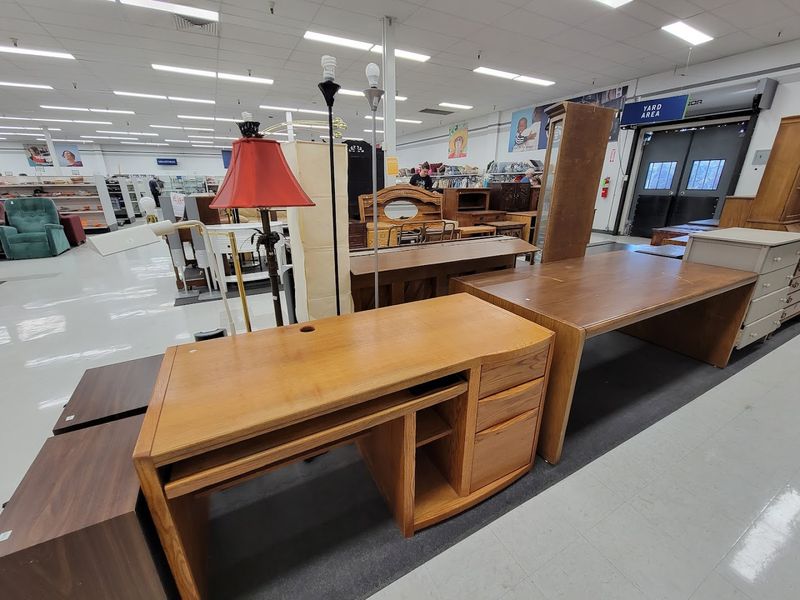 Furniture Finds Worth Browsing