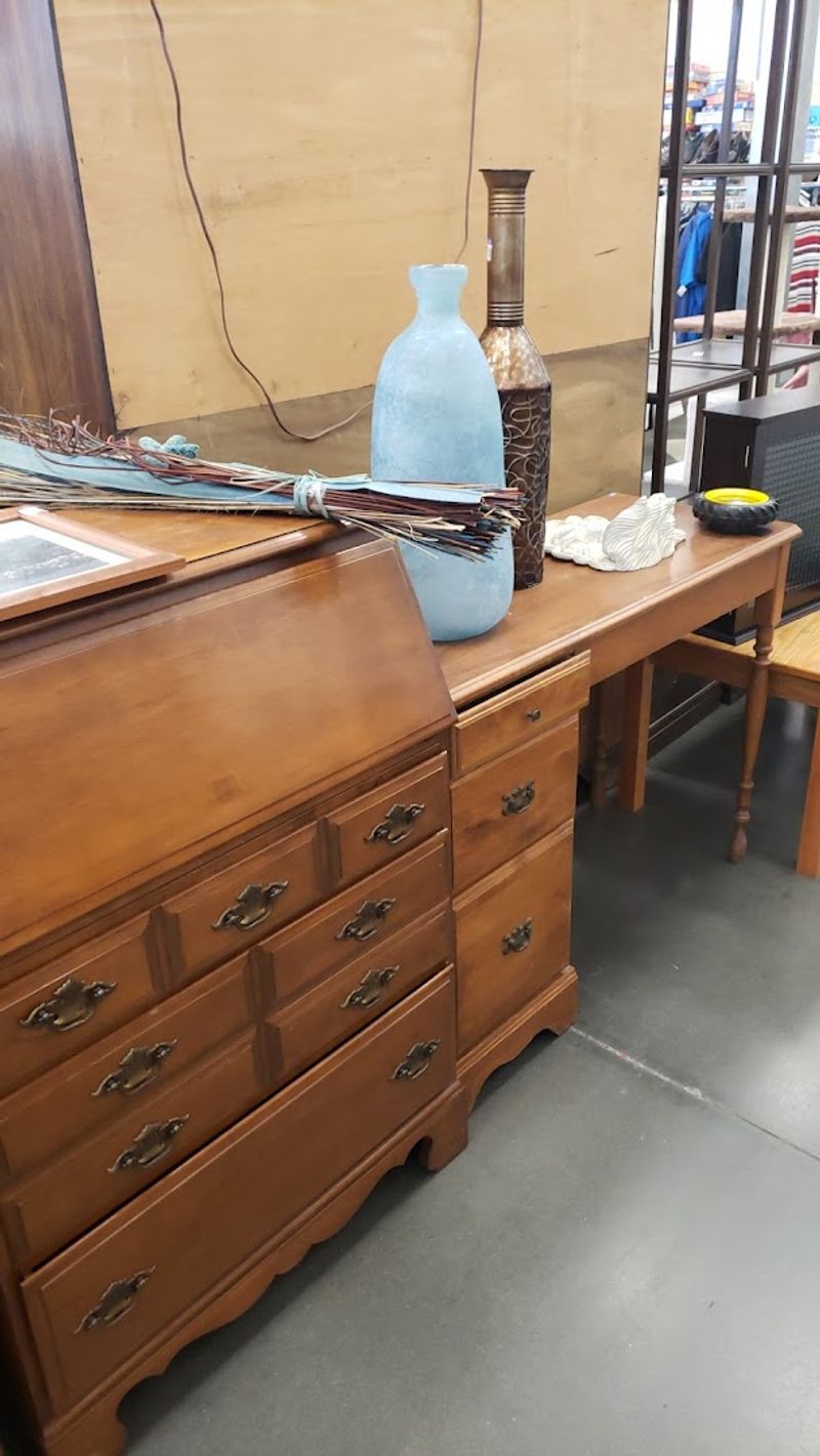 Housewares And Home Finds Are Worth Slowing Down For