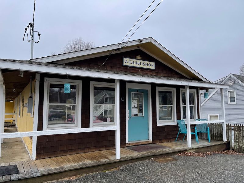 Stitch Chicks Quilt Shop, North Franklin
