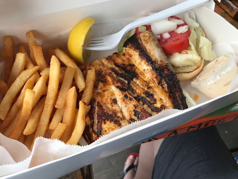 These 15 Florida Waterfront Restaurants Deliver Great Food And Beautiful Surroundings - Decor Hint Star Fish Company