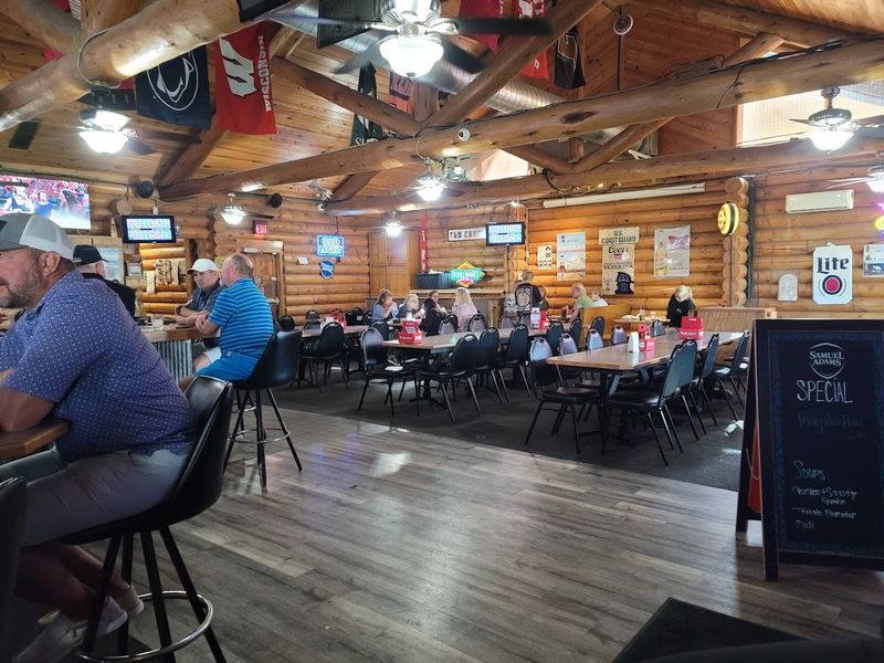 The Cabin Bar & Grill, Omaha