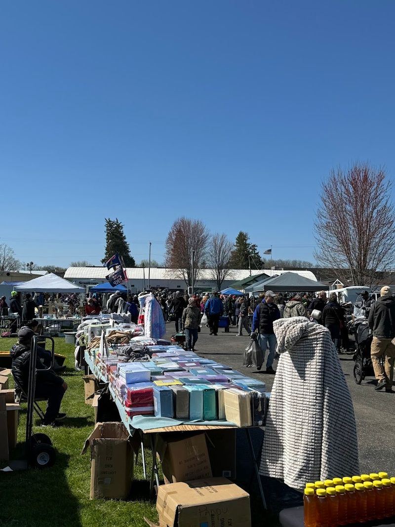 Wilmot Flea Market