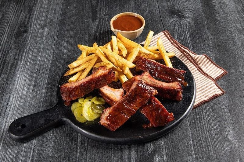 Missouri Has 10 Restaurants Where The Wait Has Become Part Of The Experience Because The Food Makes It Worth It - Decor Hint Jack Stack Barbecue