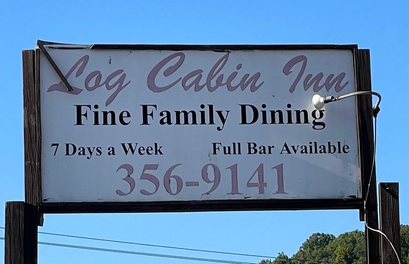 The Chicken Fried Steak At This Homey Diner In Kentucky Is Out-Of-This-World Delicious - Decor Hint Biscuits And Gravy Done The Kentucky Way