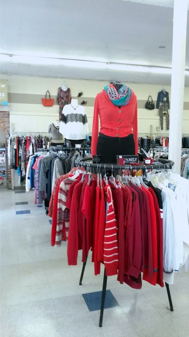 Clothing Finds On Every Rack