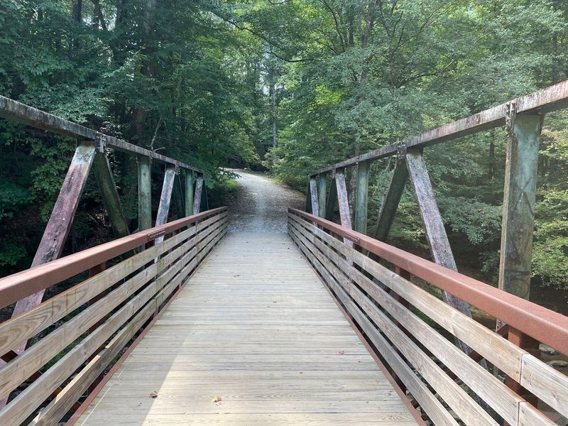 14 Remote Georgia Pedaling Destinations That Feel Impossibly Peaceful - Decor Hint Cochran Mill Park