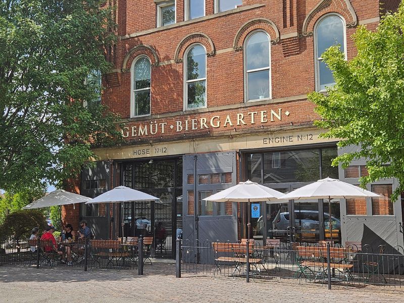 Gemut Biergarten, Columbus