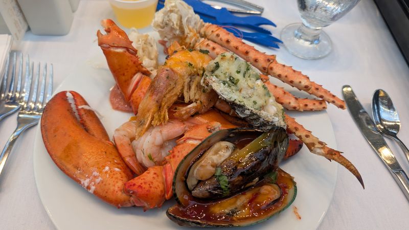 Weekend Brunch Still Keeps Crab On The Table