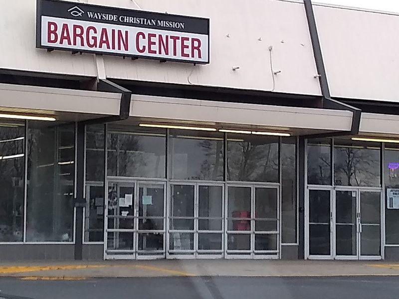 Convenient Operating Hours For Weekday And Weekend Visits