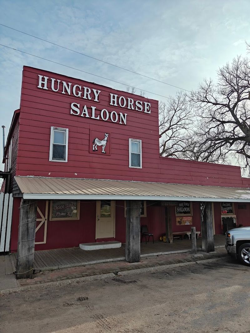 Hungry Horse Saloon, Ericson