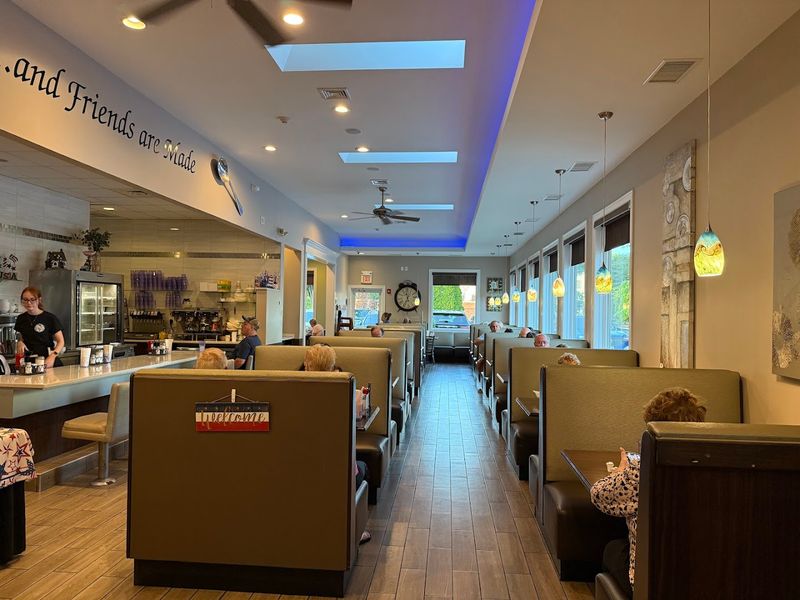 Pop's Family Restaurant, Milford
