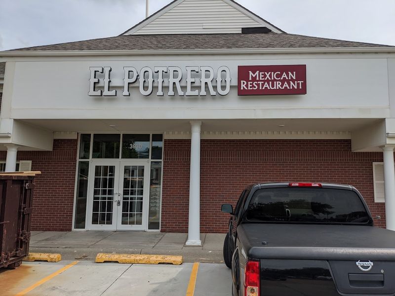 El Potrero South, Lincoln