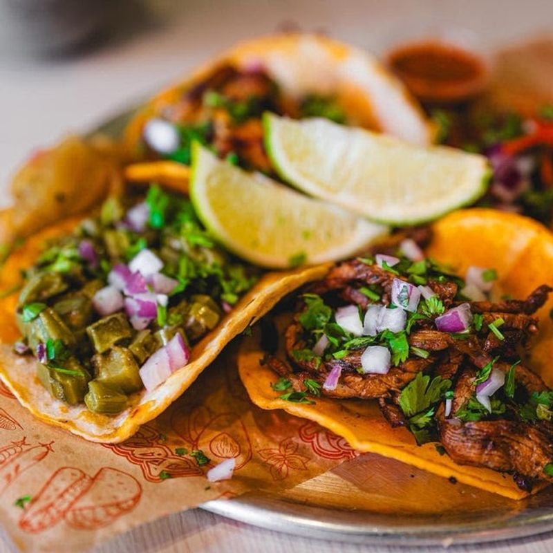 Kiké's Red Tacos