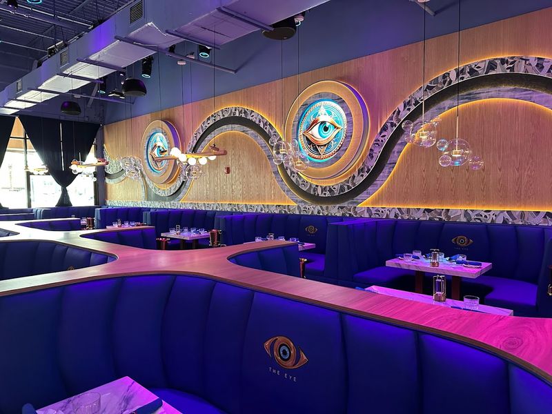 The Eye Restaurant Lounge