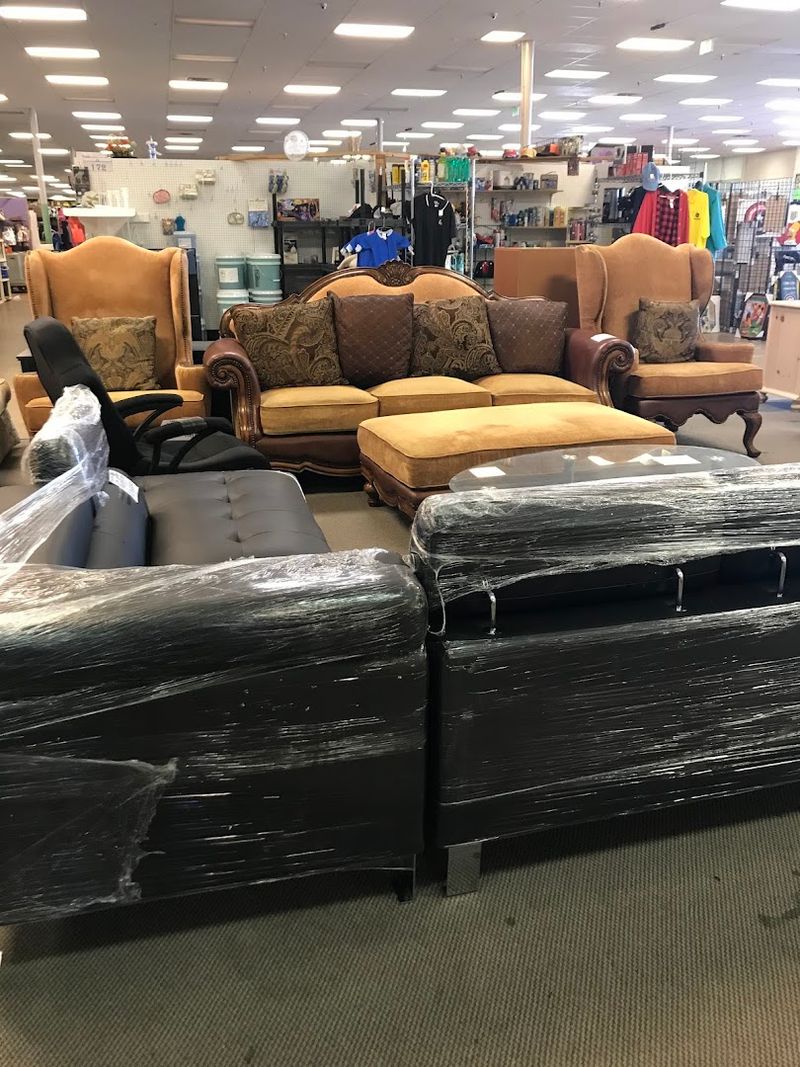 Emporium 40 Flea Market