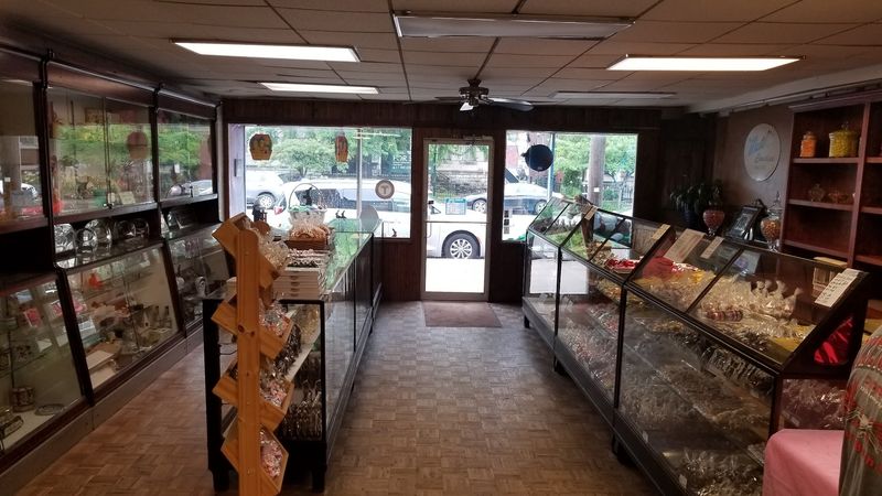 Kentucky's Most Beloved Old-Time Candy Destination Bringing Back The Magic - Decor Hint A Must-Visit Stop On Any Louisville Travel Itinerary