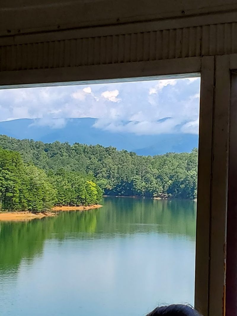 Lake Fontana Views In Fall And Spring Are Equally Stunning