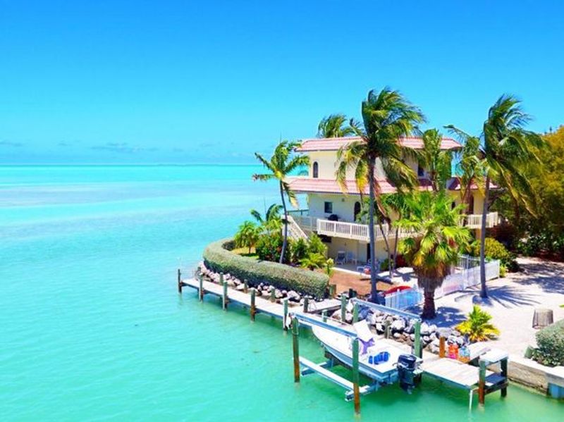 These Florida Beach Towns Feel Like A Coastal Daydream Come To Life - Decor Hint Islamorada