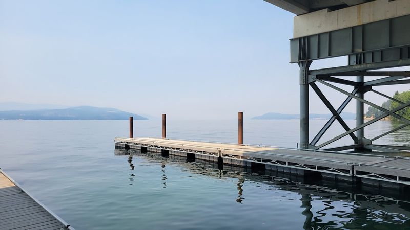 Hope Marina Keeps Boaters Close