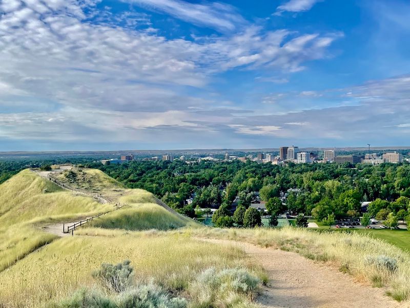North End Views With Quick-Climb Energy
