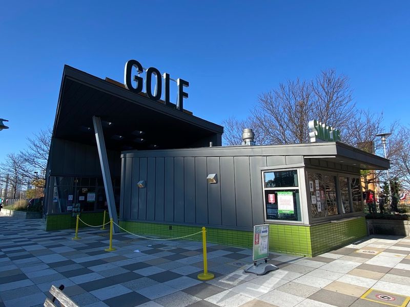 A Mini Golf Spot That Works For Almost Everyone