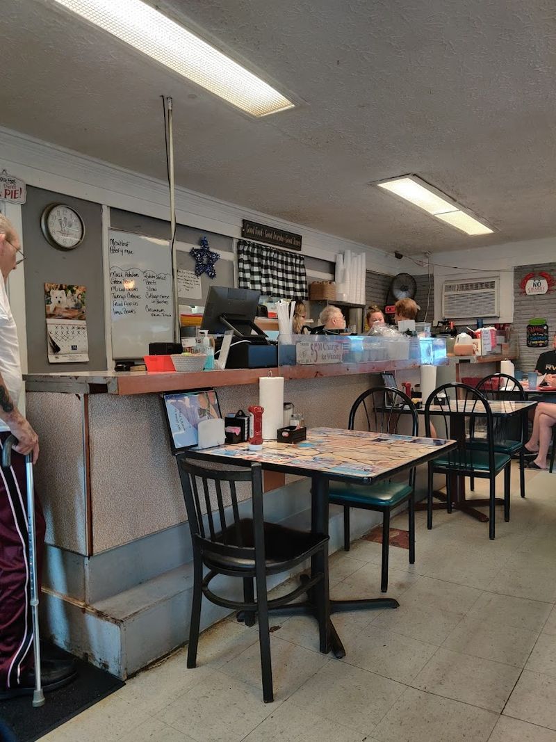 Mary's Place Diner