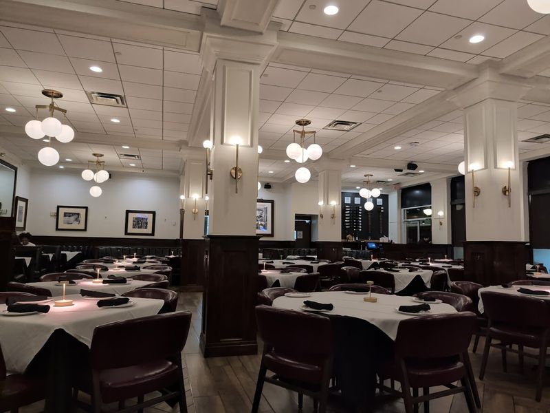 Maggiano's Little Italy