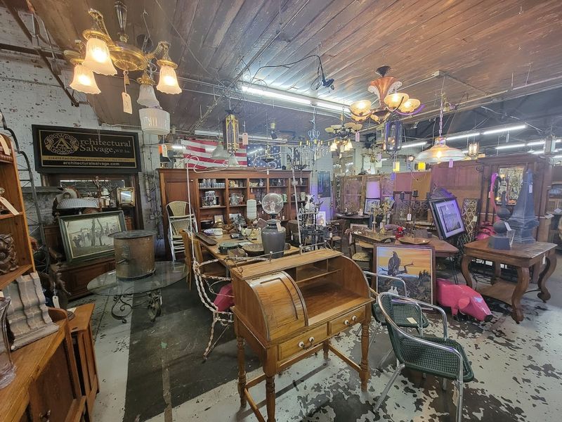 A Uniquely Louisville Experience Worth Recommending To Every Visitor