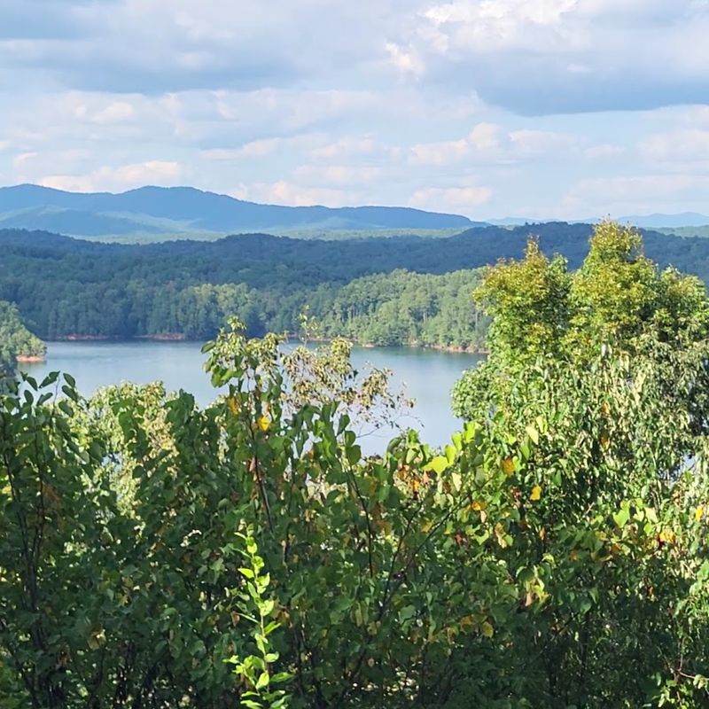 Nearby Hiking Trails Through Stunning Mountain Scenery