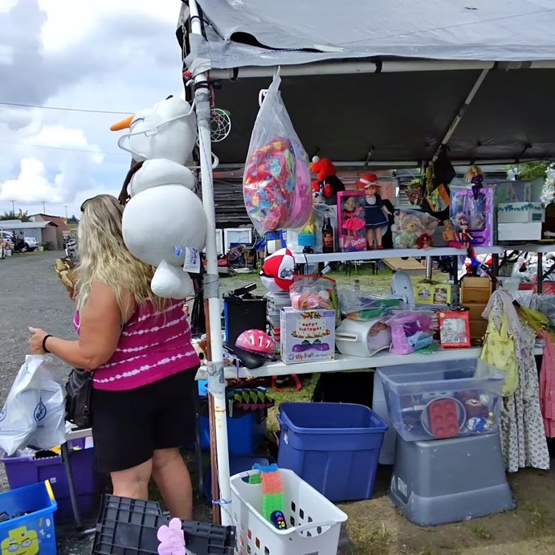 Pea Pickin Flea Market