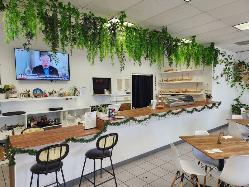 Chin Fusion Restaurant & Sushi