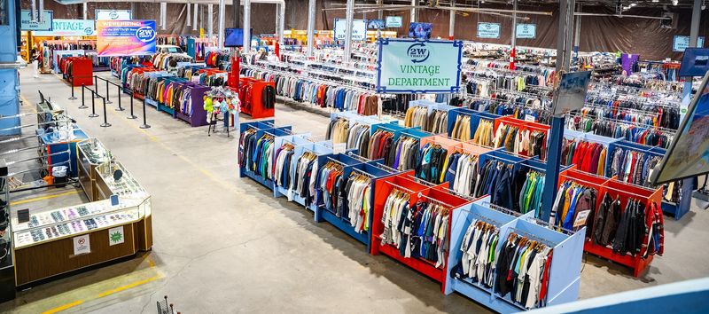 2W Thrift Store, Atlanta