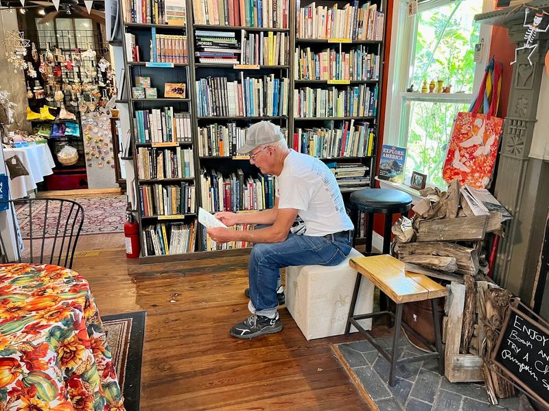 Cozy Nooks And Reading Corners