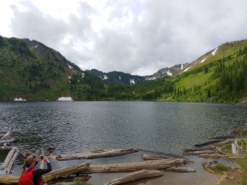 These 9 Incredible Idaho Hikes Only Get Better And More Beautiful With Every Step - Decor Hint Stevens Lake