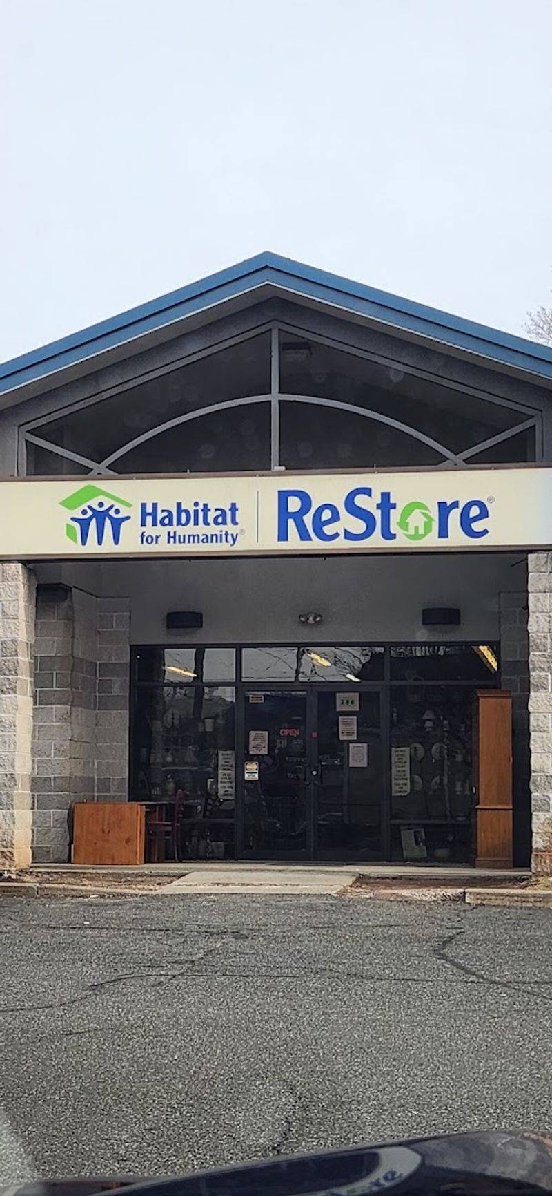 New Haven County ReStore, Wallingford