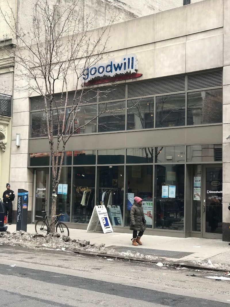 Goodwill NYNJ Store, Manhattan