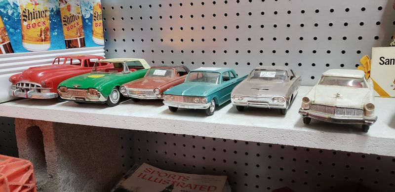 I-29 Antiques & Collectibles Mall