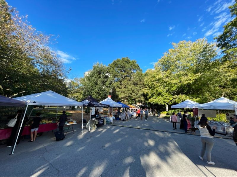 15 Farmers Markets In Georgia That Turn Your Lazy Saturday Morning Into The Best Part Of The Weekend - Decor Hint The Green Market At Piedmont Park