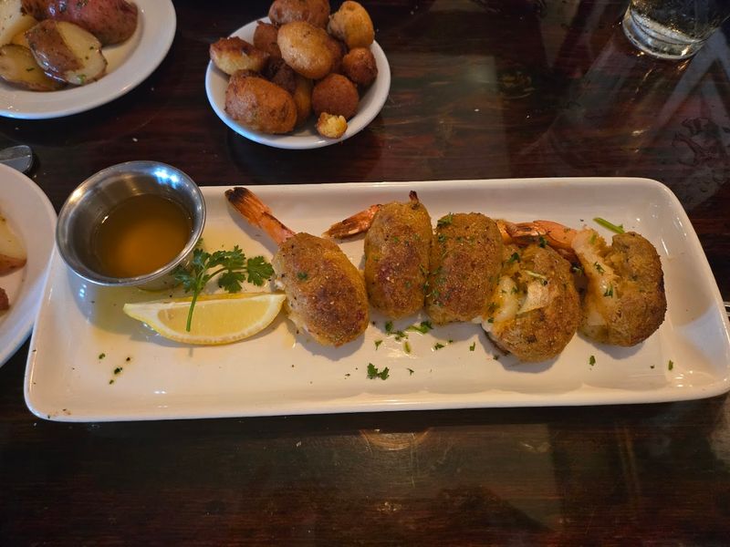 Crab-Stuffed Jumbo Shrimp That Lives Up To The Hype
