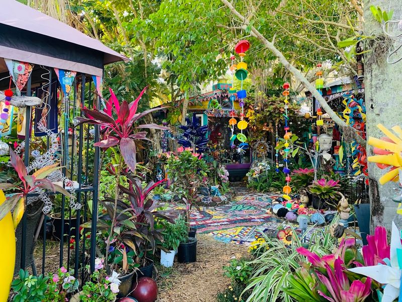 This Enchanting Florida Garden Feels Like Something From A Fantasy Novel - Decor Hint Best Times To Visit The Garden