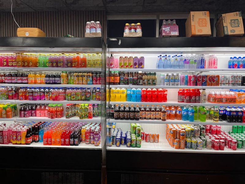 Fresh Juice Bar That Brings NYC Corner Energy To Georgia